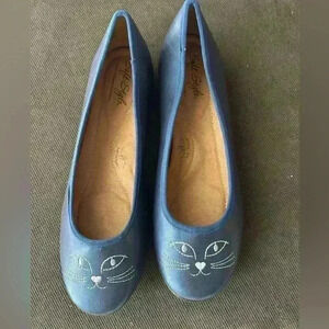 Soft Style By Hush Puppies KittyCat Loafers, Women's Size 6.5, Blue